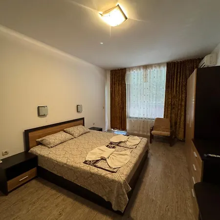 Vp Palazzo Apartment Nessebar